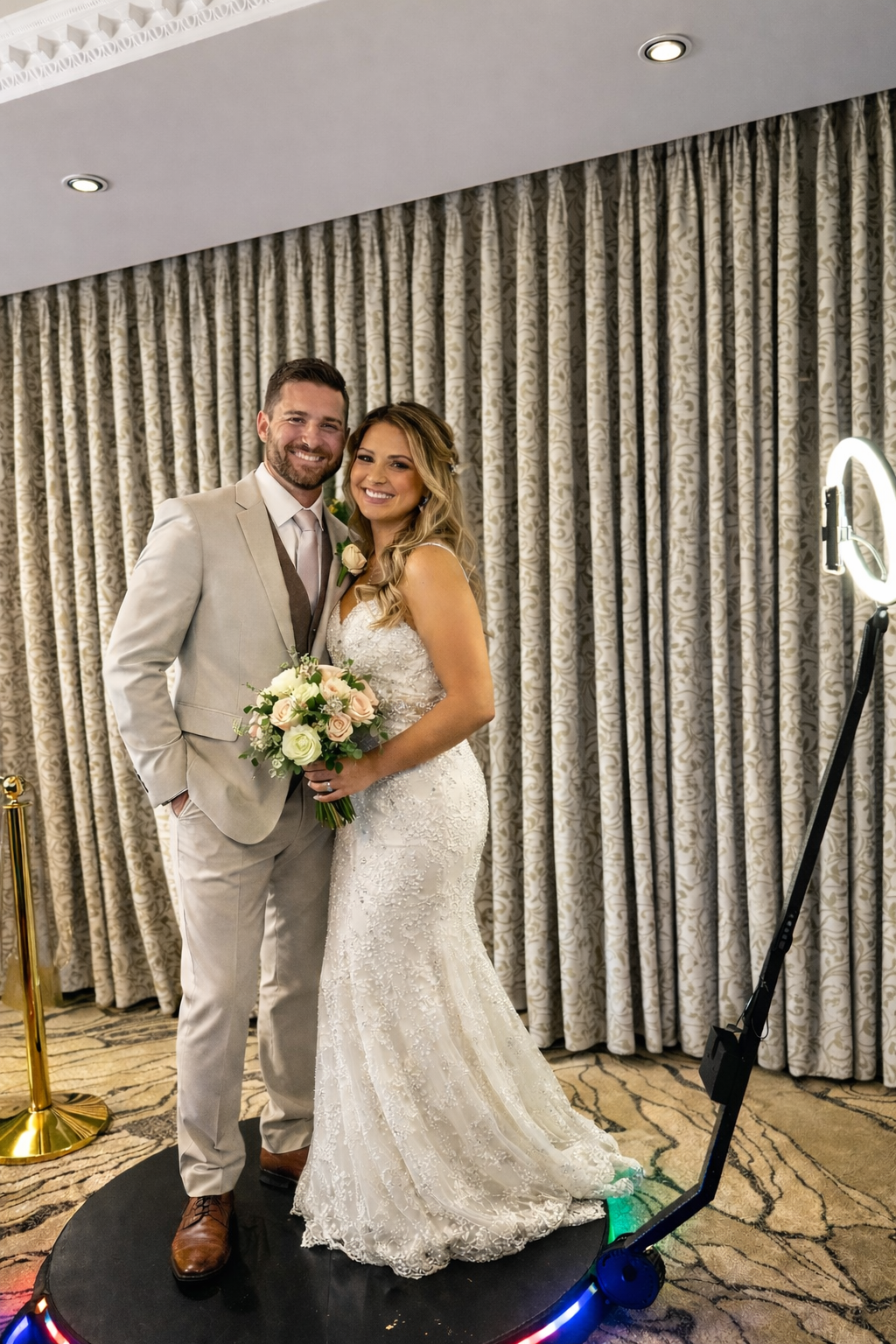 🥇  Gold  (360 Booth Package) ✨ Luxury Experience 📍 Kilkenny & within 30km 🚗 Travel fee applies outside this area