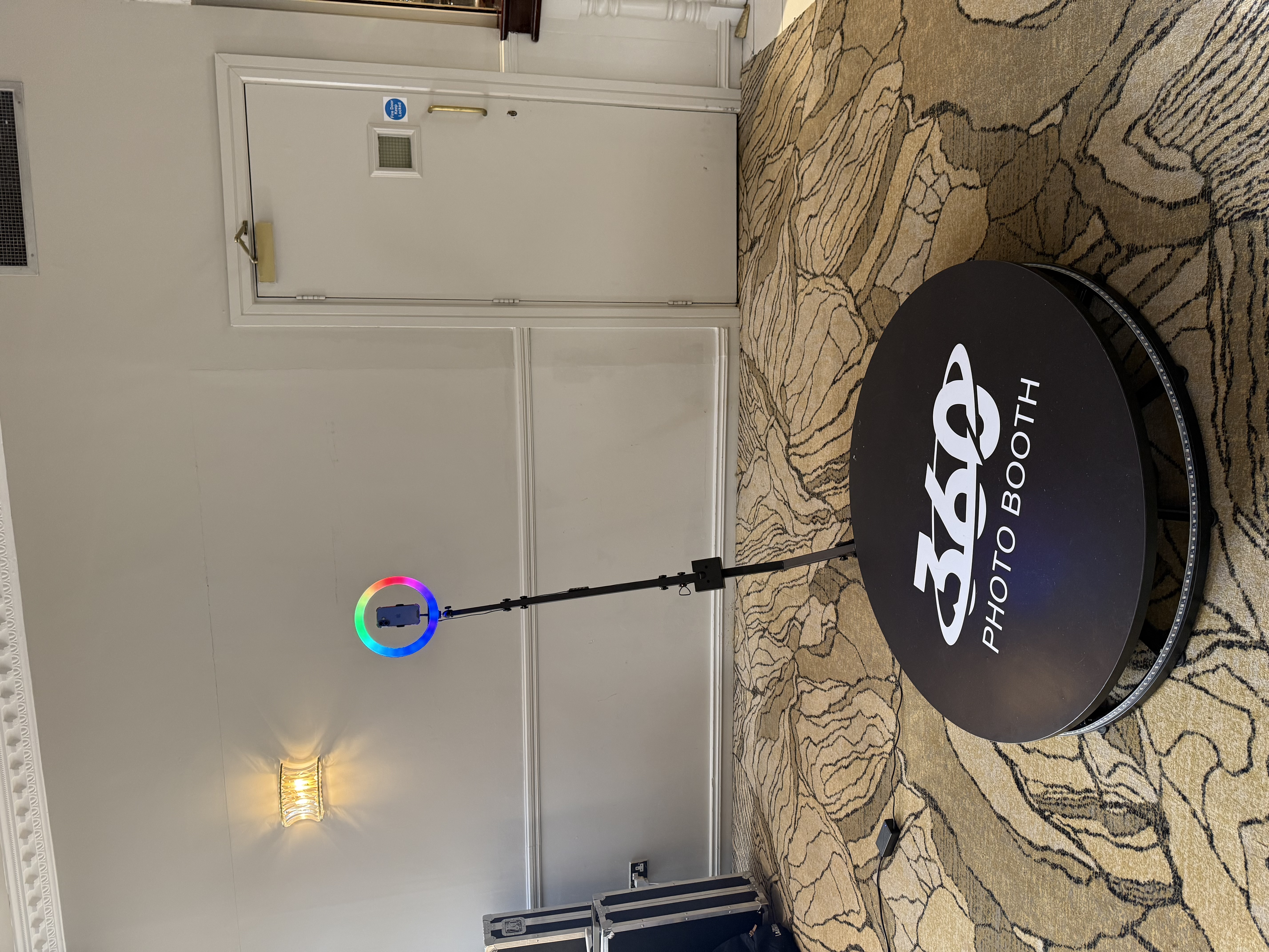 🥉 Bronze  (360 Booth Package) Perfect for smaller parties & birthdays 📍 Kilkenny & within 30km 🚗 Travel fee applies outside this area