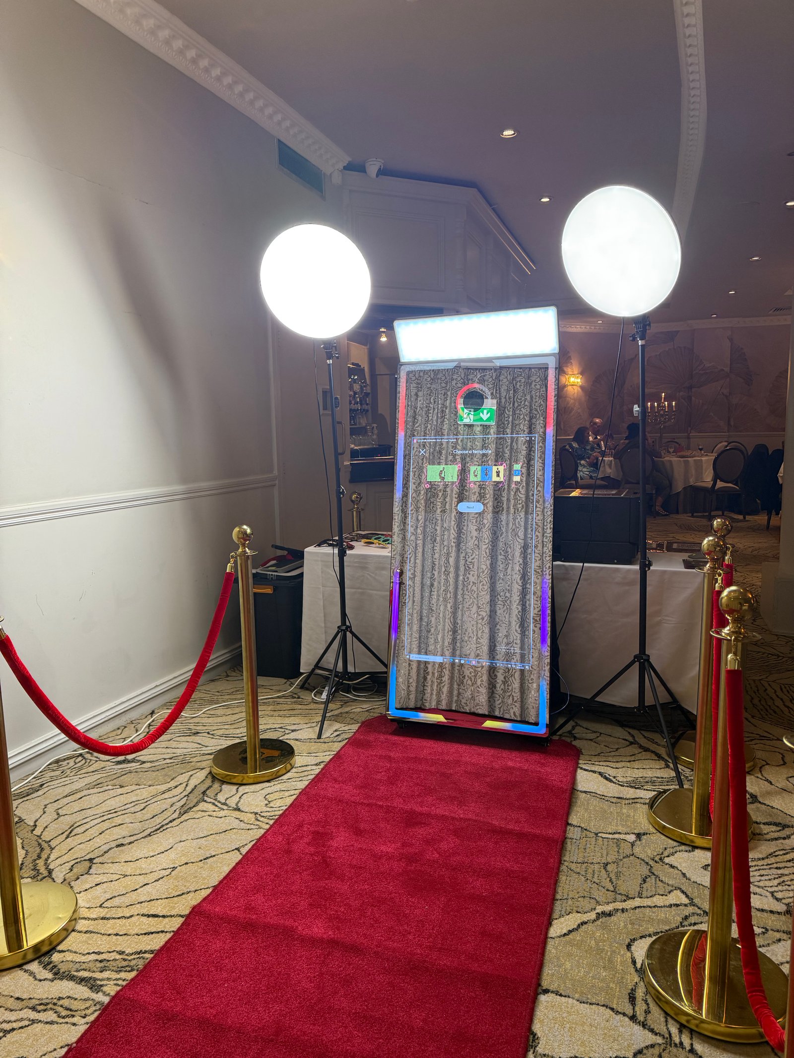 🥈 Silver  Luxury Mirror Photo Booth Package